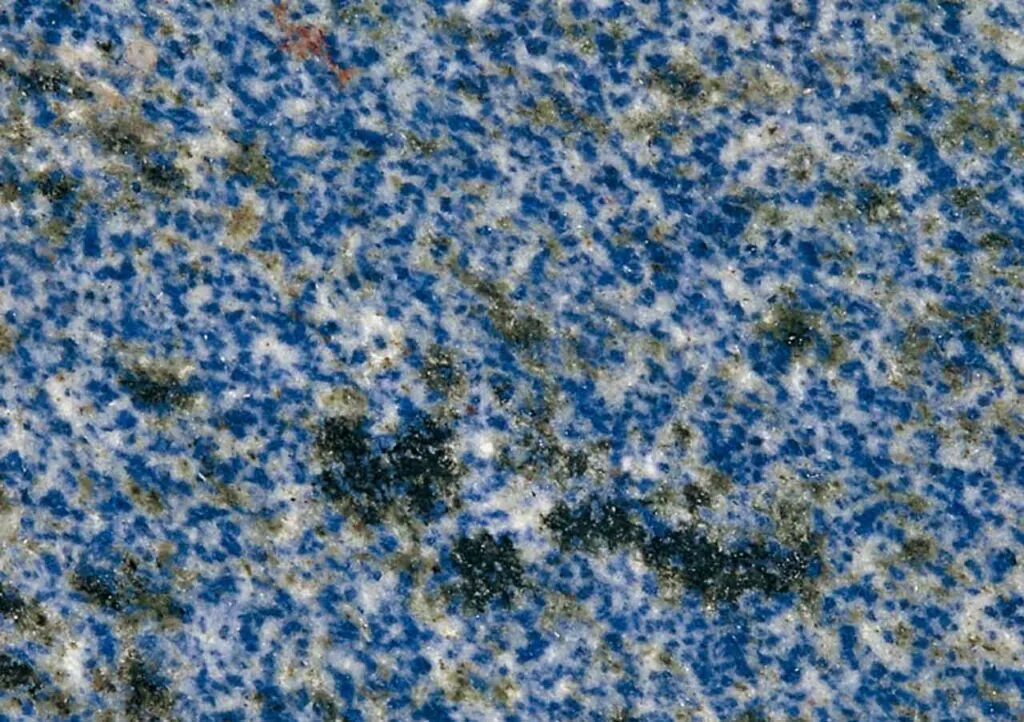 Azul Bahia granit poreklom iz Brazila