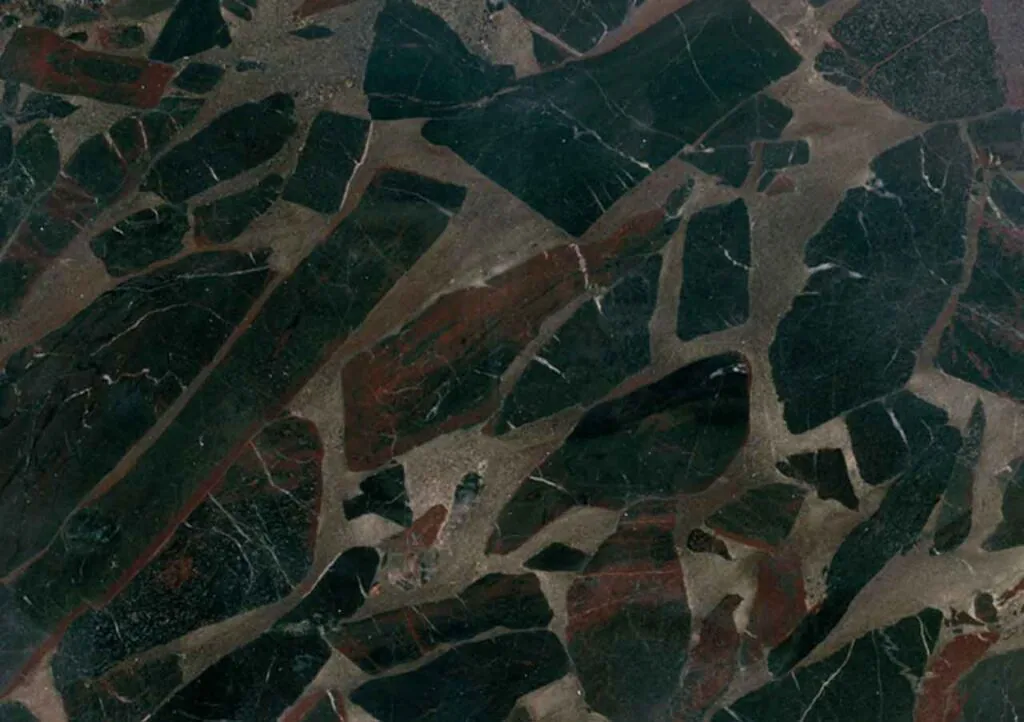 Black Beauty granit poreklom iz Brazila