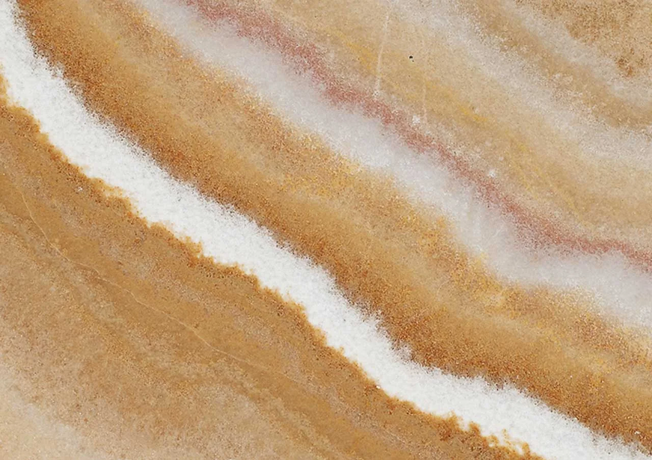 Onyx Arcobaleno oniks poreklom iz Italije