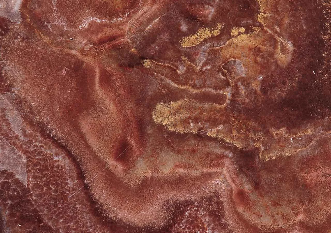 Onyx Tanzania Red oniks poreklom iz Tanzanije