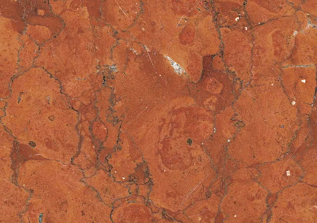 Rosso Asiago — prirodni kamen iz Italija