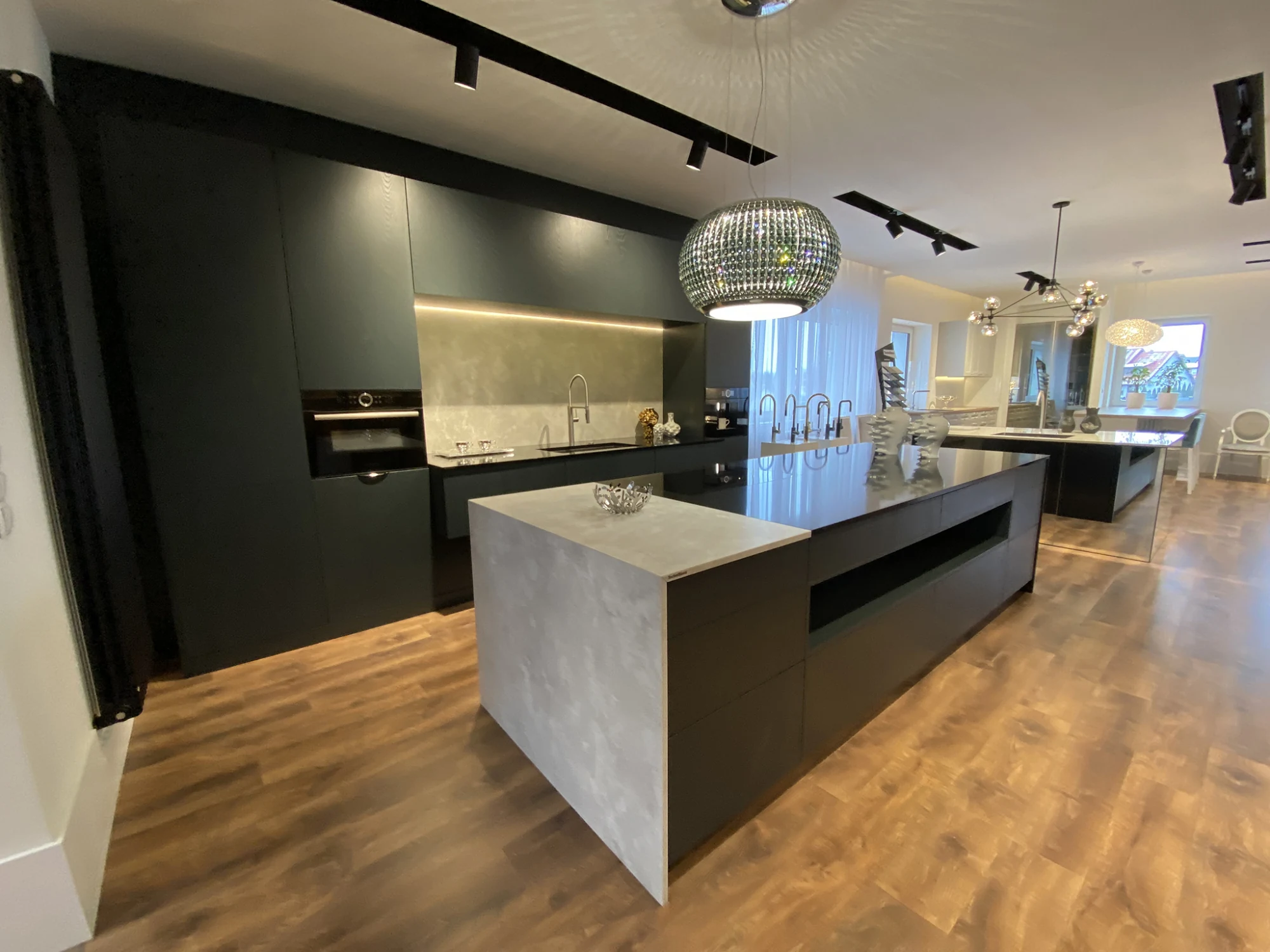 Ambiente Light — referenca 19
