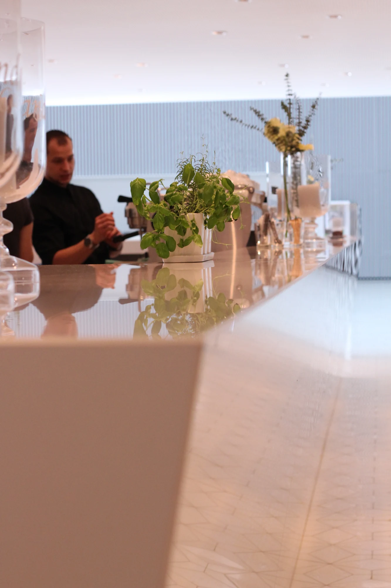 Crystal Absolute White — referenca 18