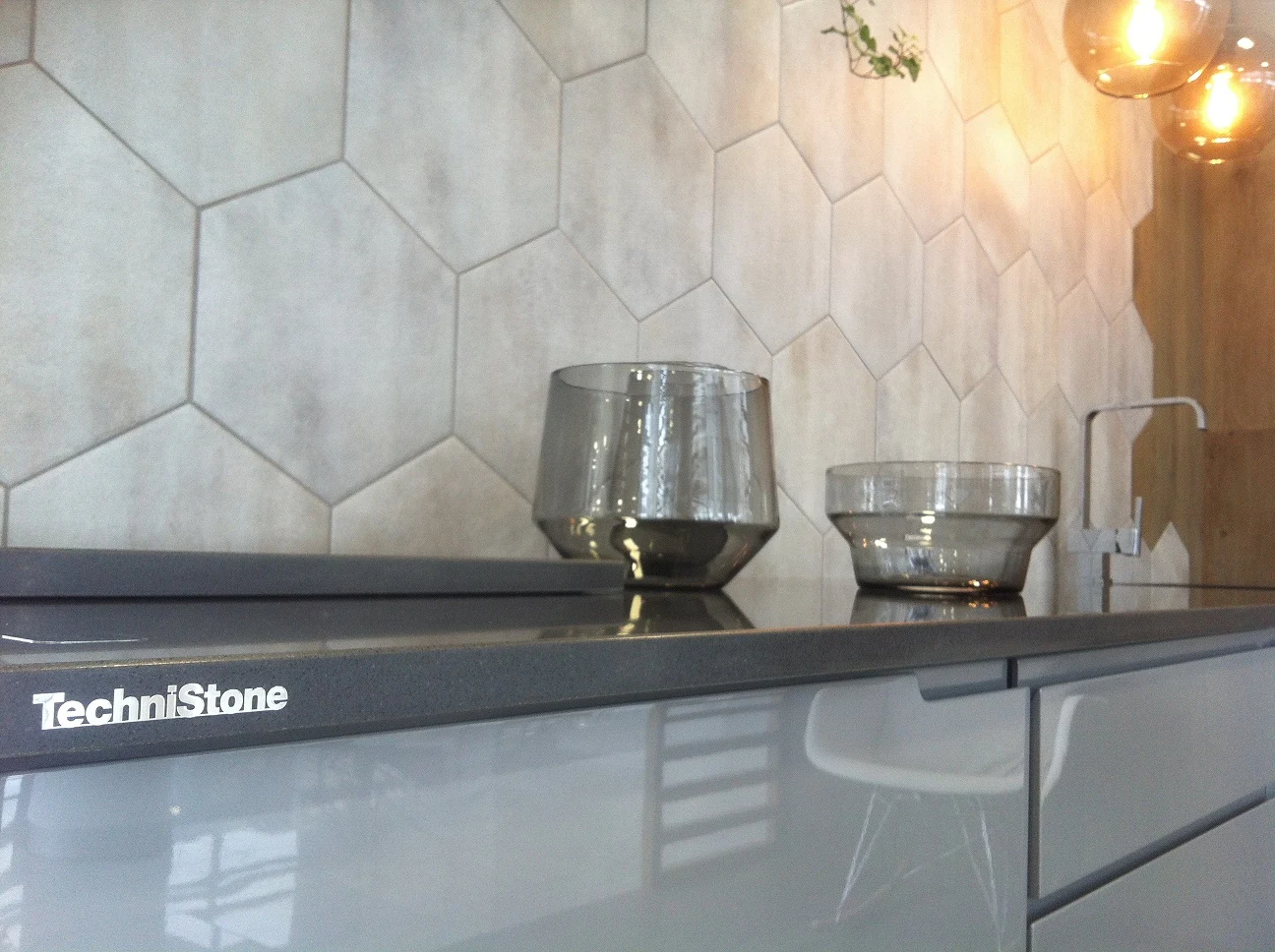 Crystal Anthracite Pure — referenca 11