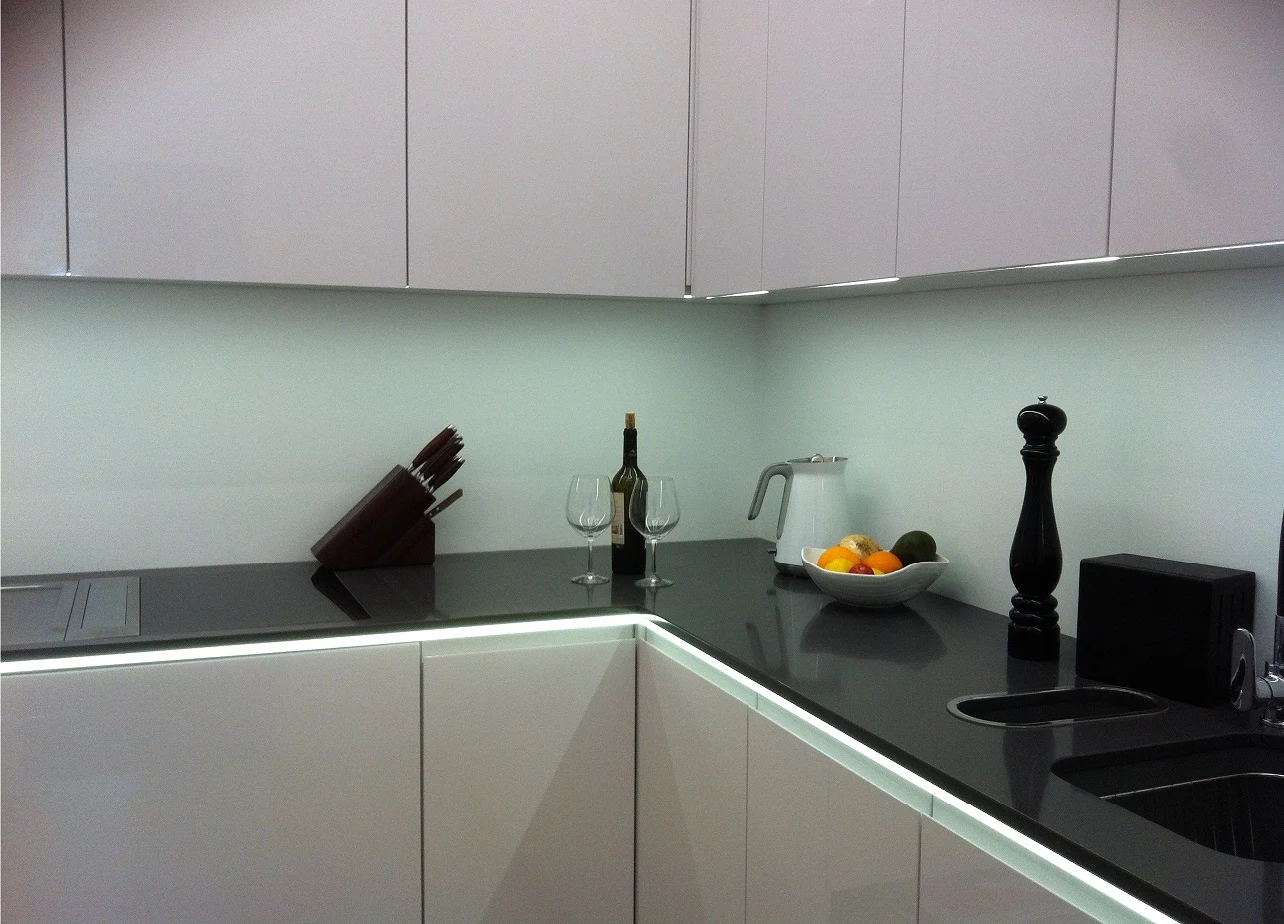 Crystal Anthracite Pure — referenca 13