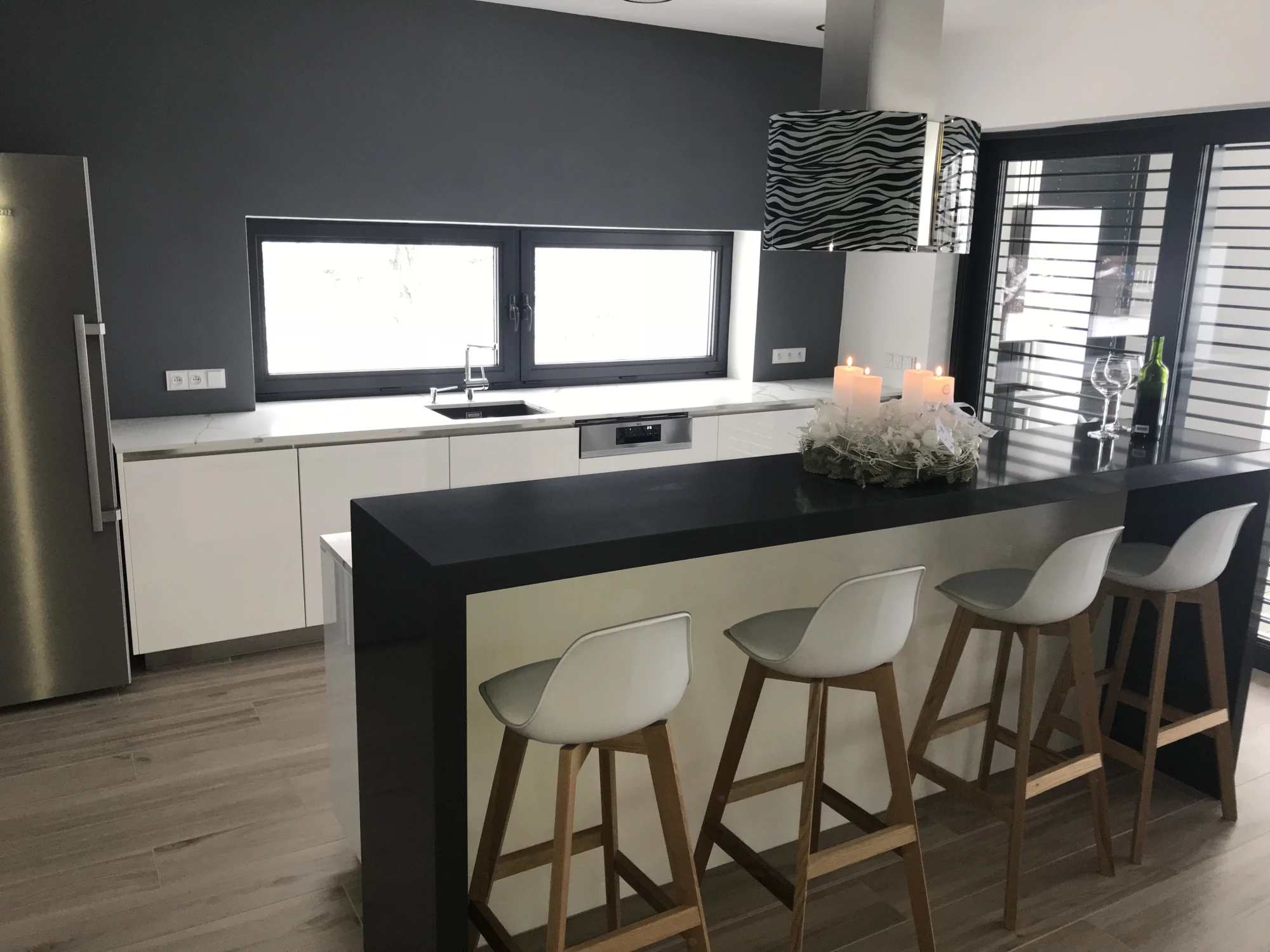 Crystal Anthracite Pure — referenca 17