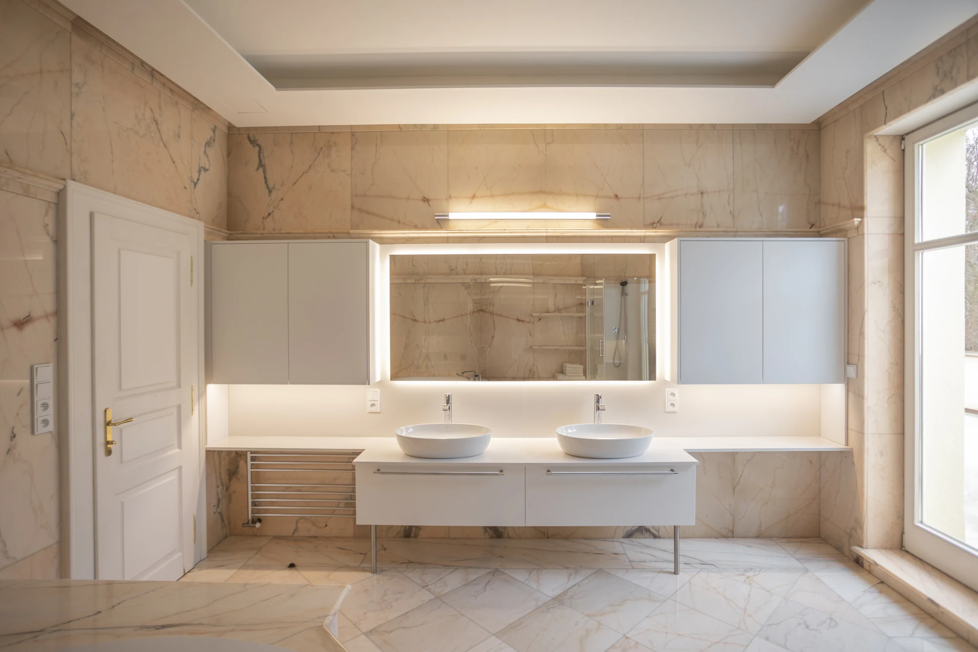 Crystal Polar White — referenca 10