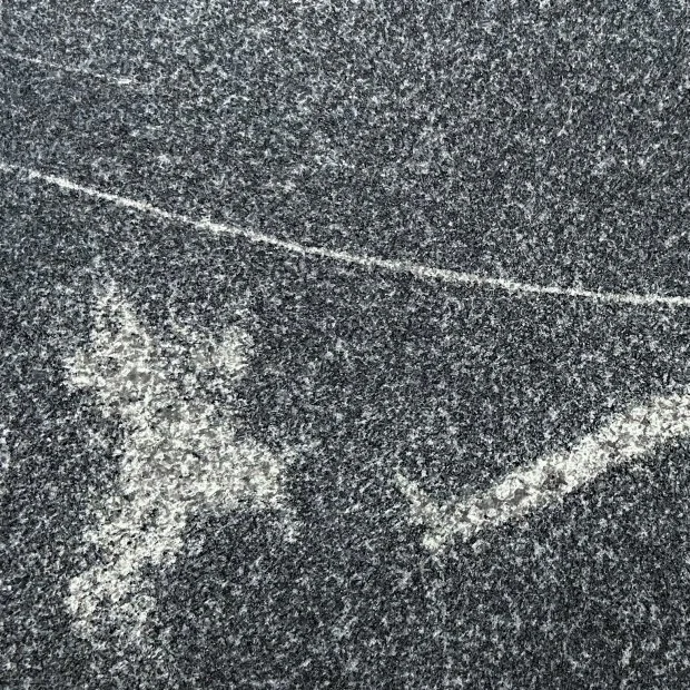 Jurassic Black — Granit iz Brazila