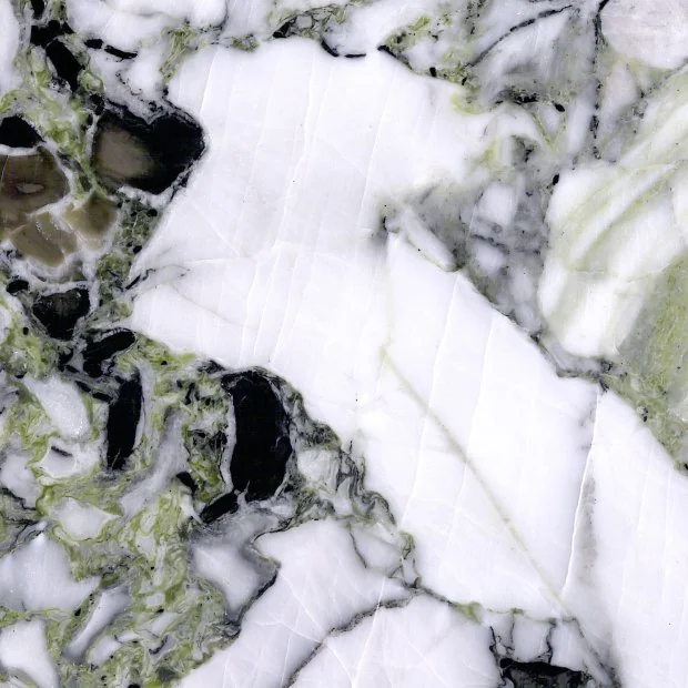 White Beauty — Mermer iz Kine