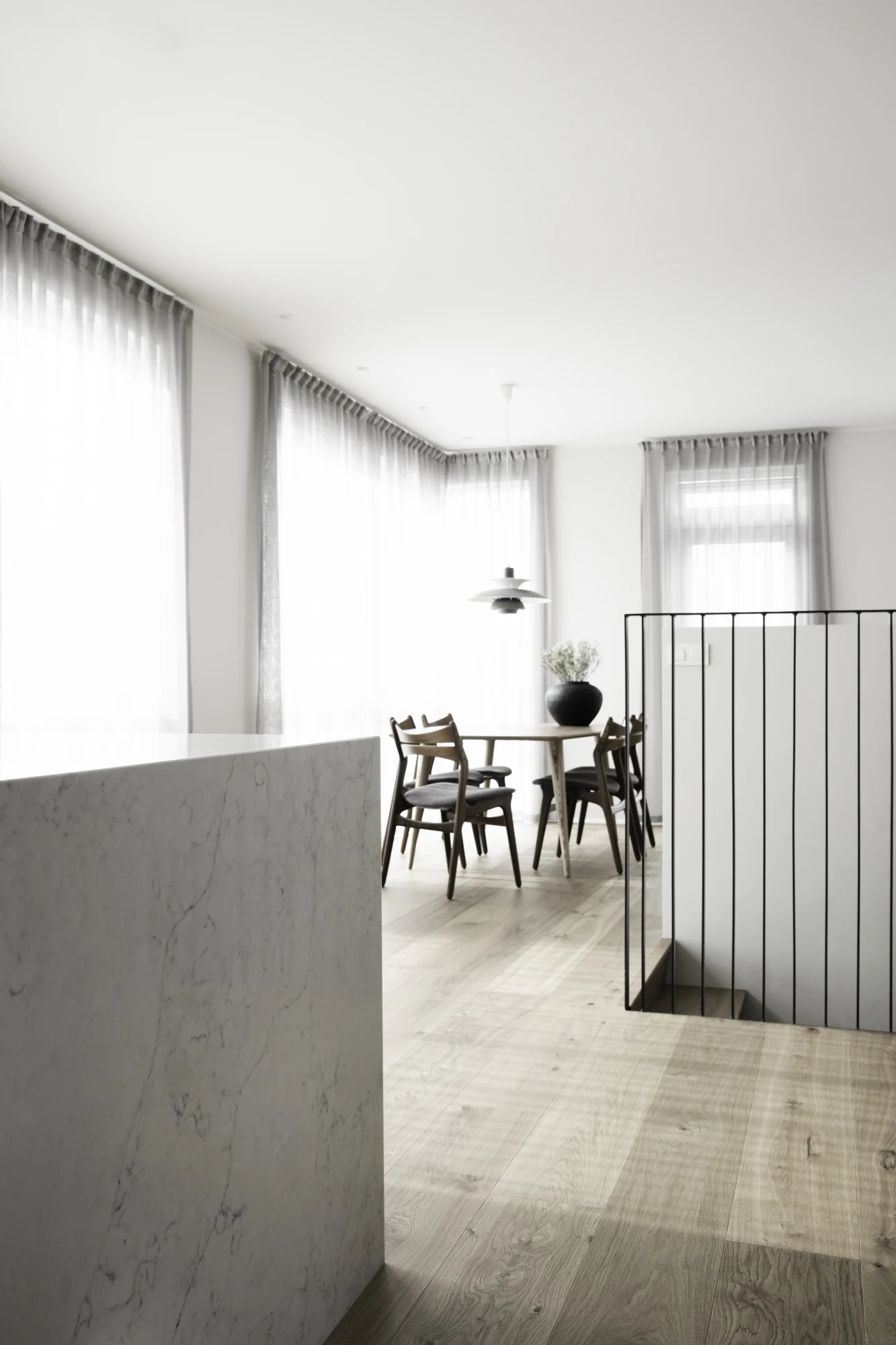 Mystery White — referenca 9