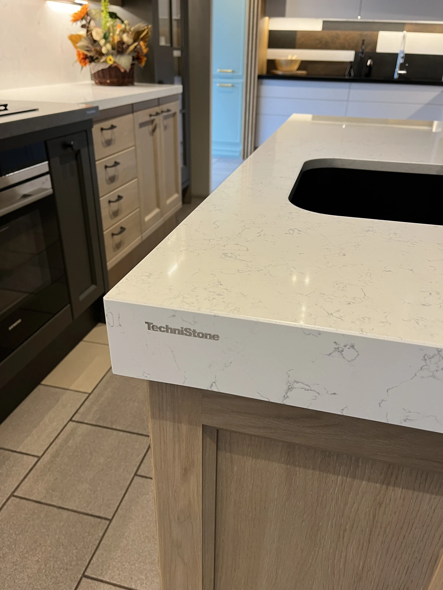 Noble Areti Bianco — referenca 12