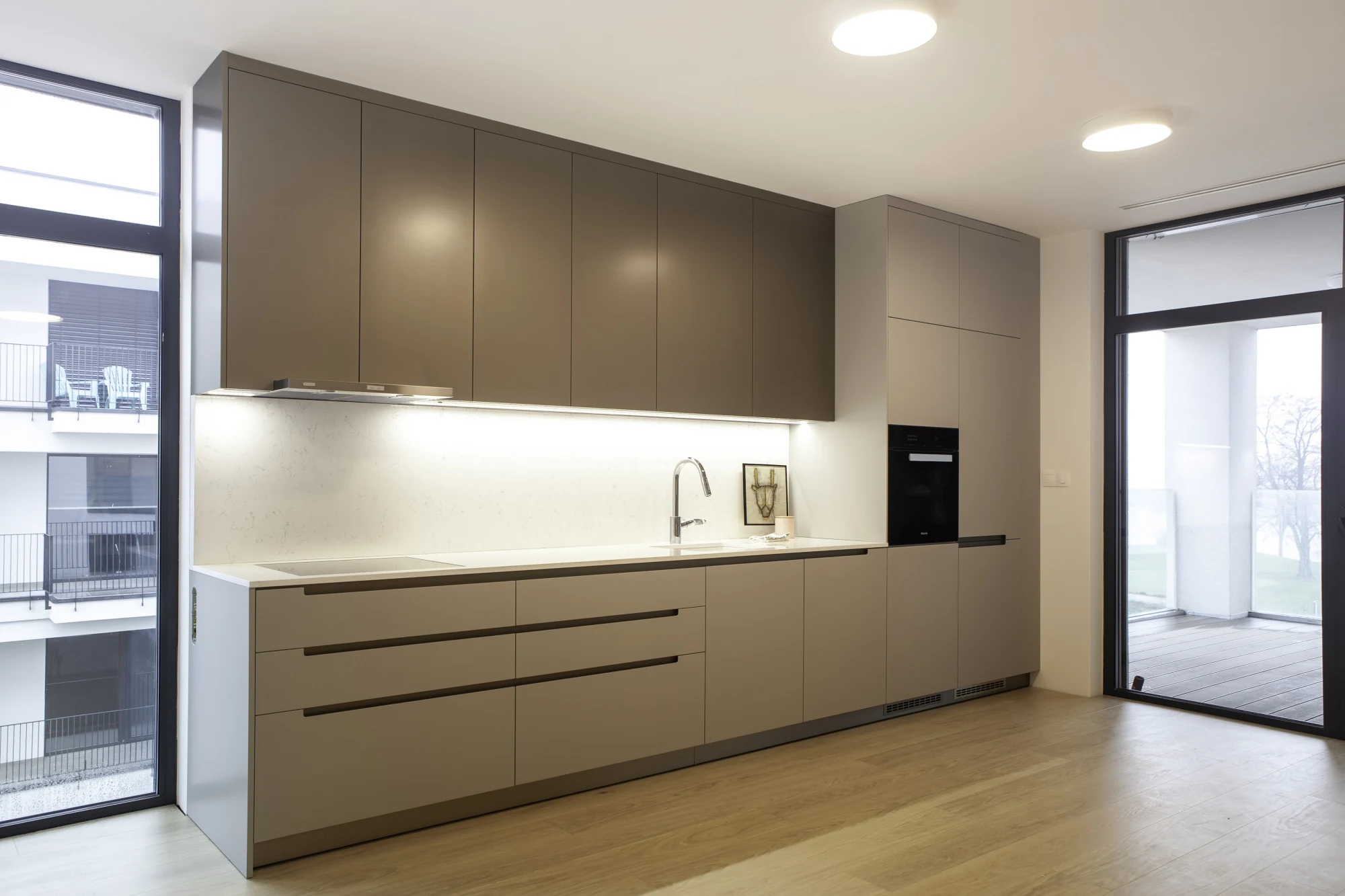 Noble Areti Bianco — referenca 34