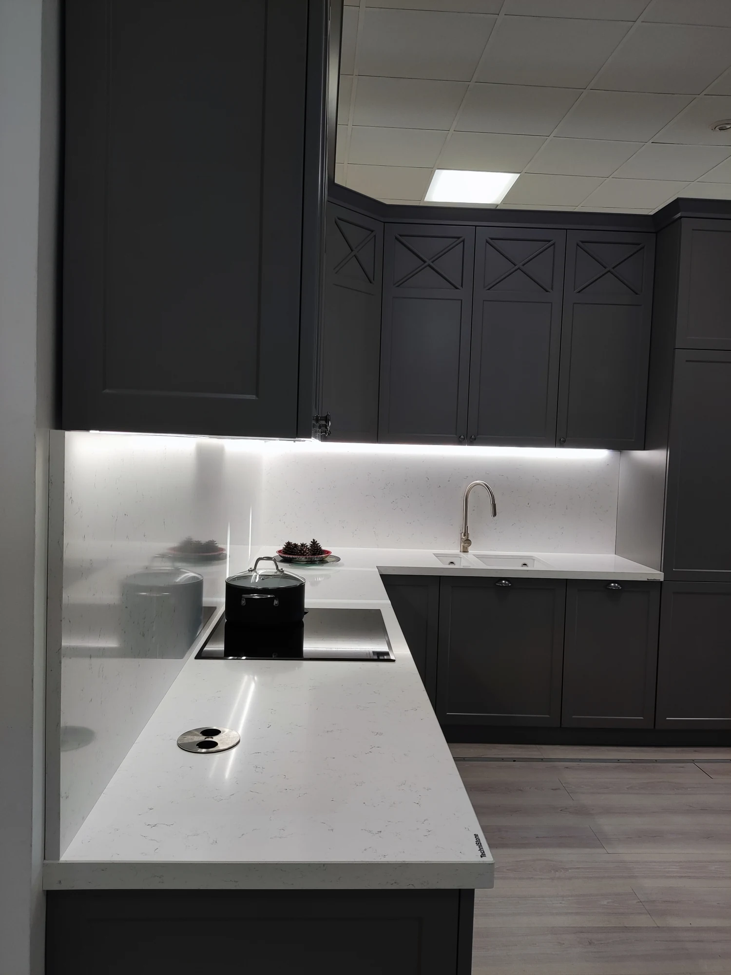 Noble Areti Bianco — referenca 8