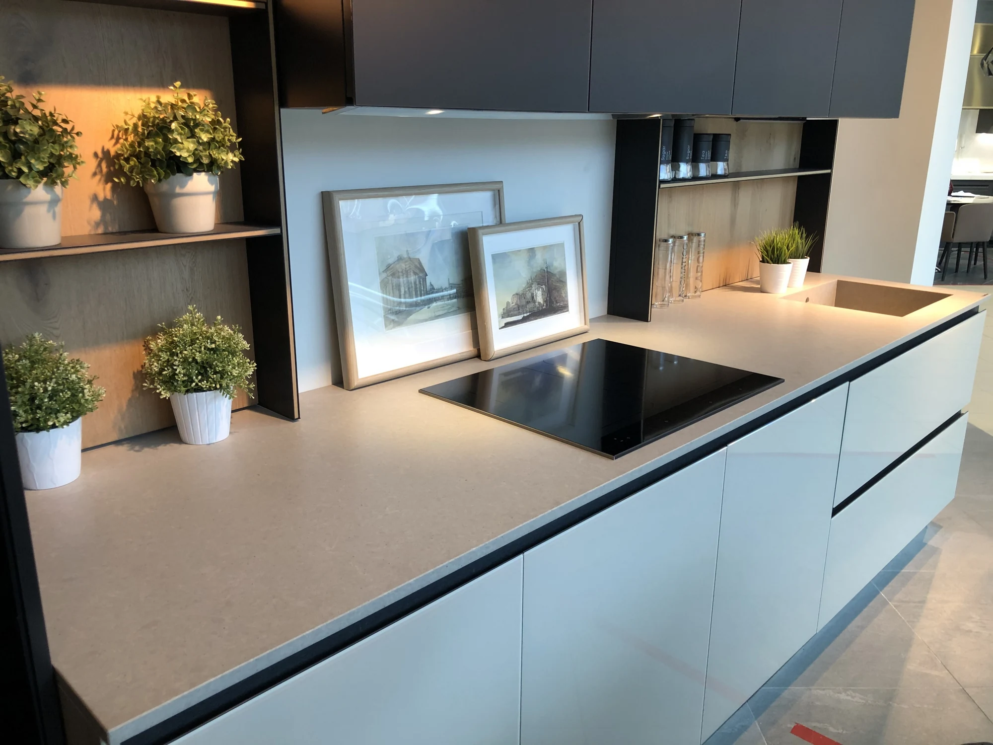 Noble Concrete Grey — referenca 17