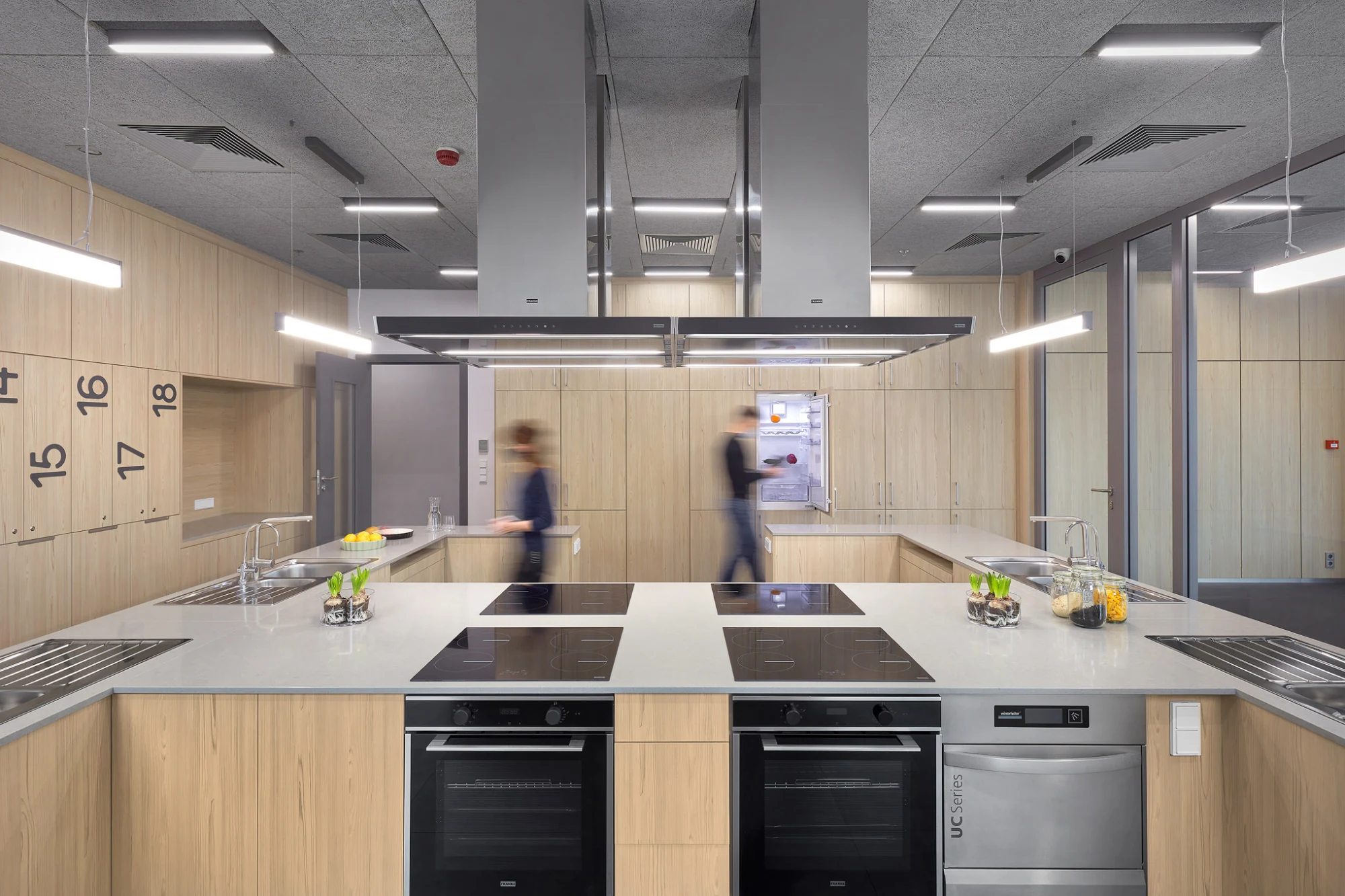 Noble Concrete Grey — referenca 4