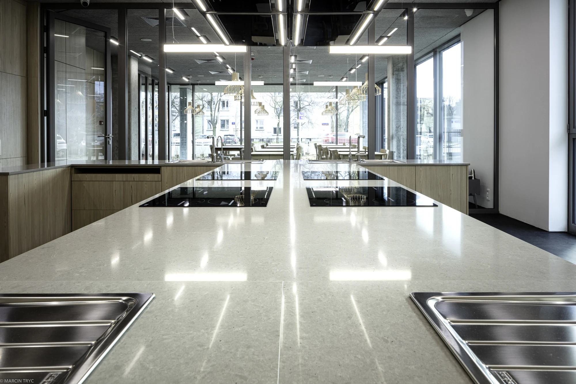 Noble Concrete Grey — referenca 7