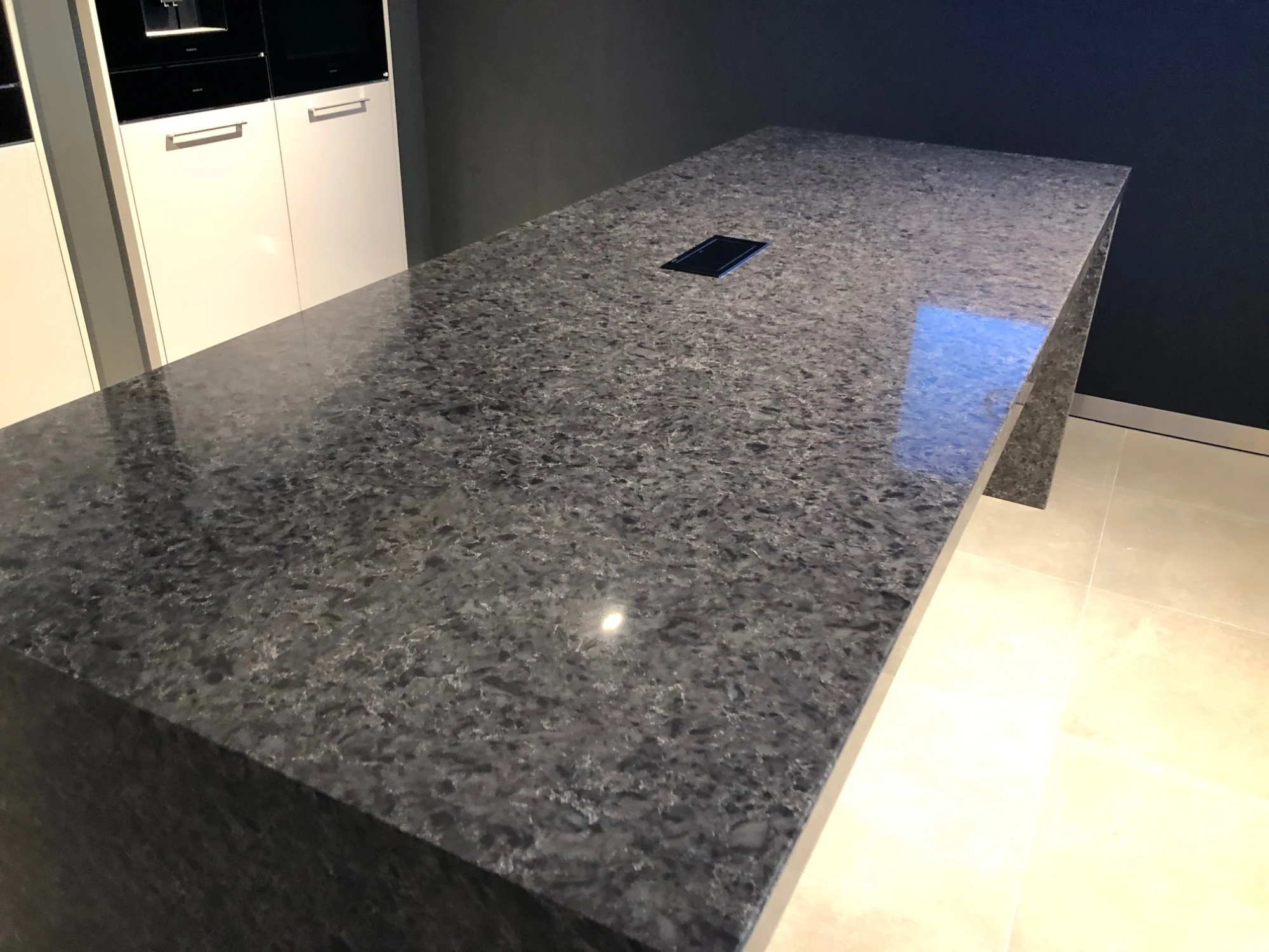 Noble Imperial Grey — referenca 15