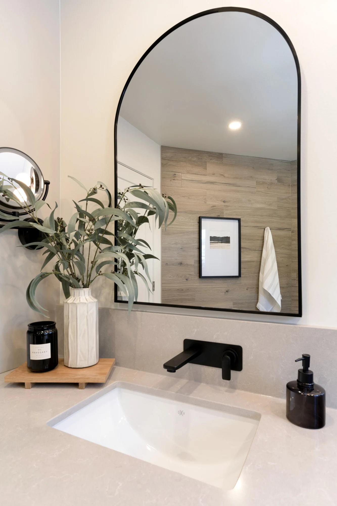 Noble Ivory White — referentni enterijer