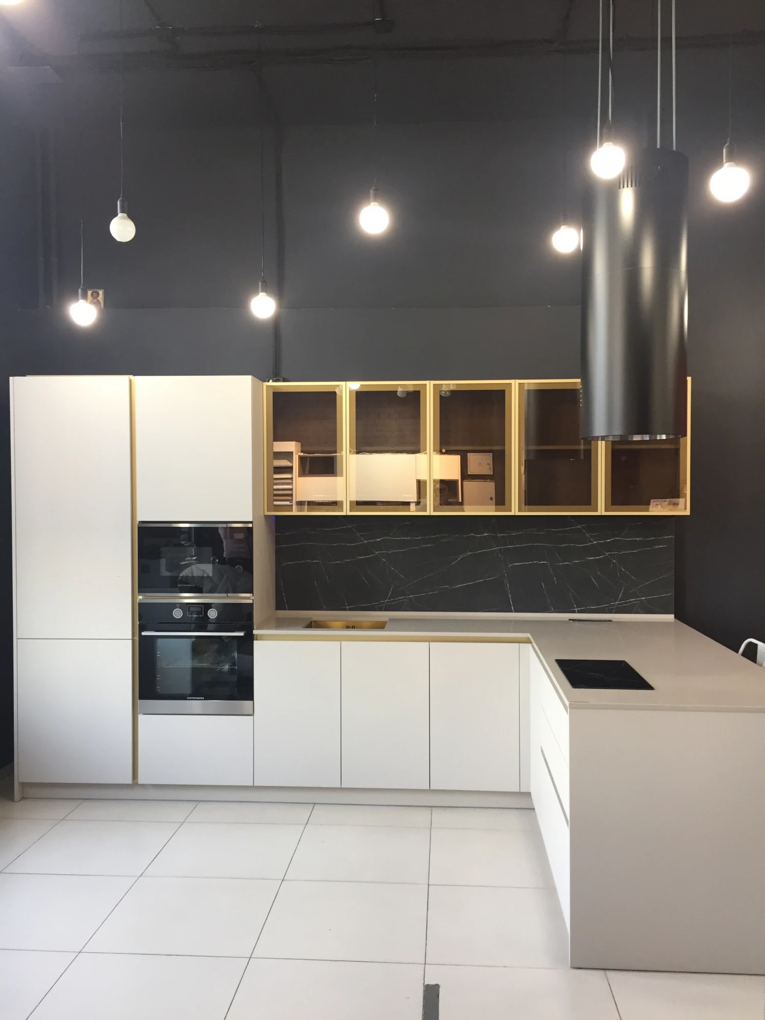 Noble Ivory White — referenca 9