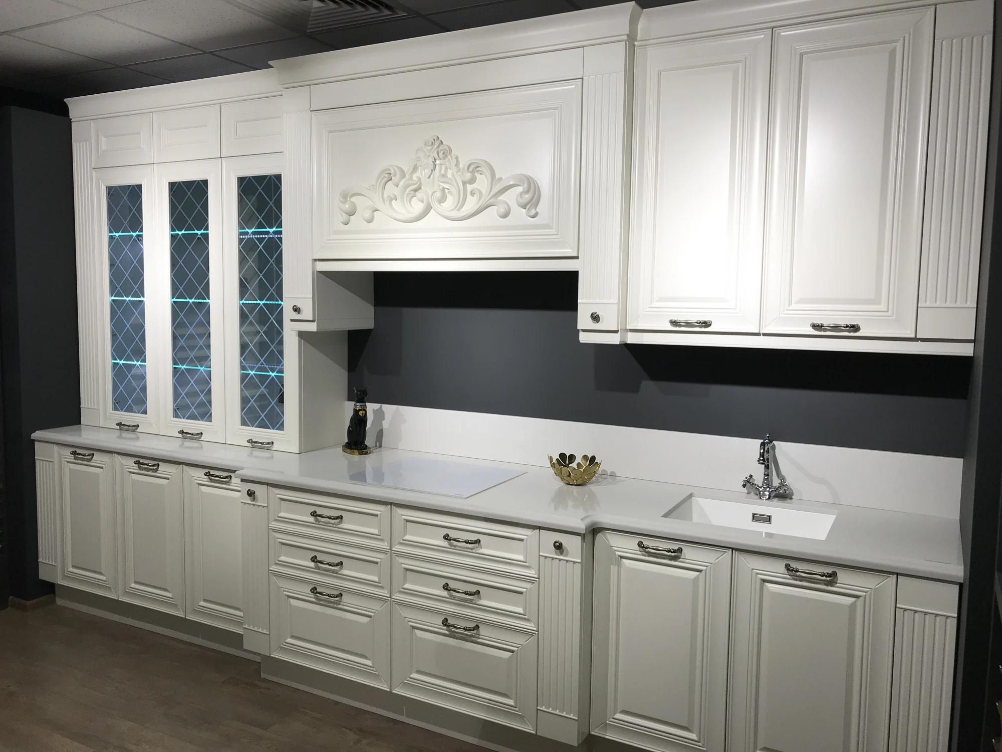 Noble Linea — referenca 9