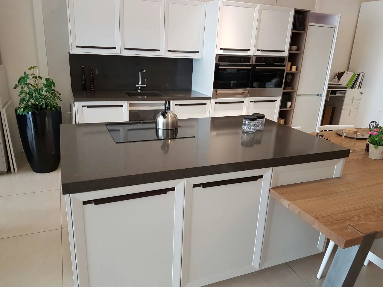 Noble Pietra Grey — referenca 17