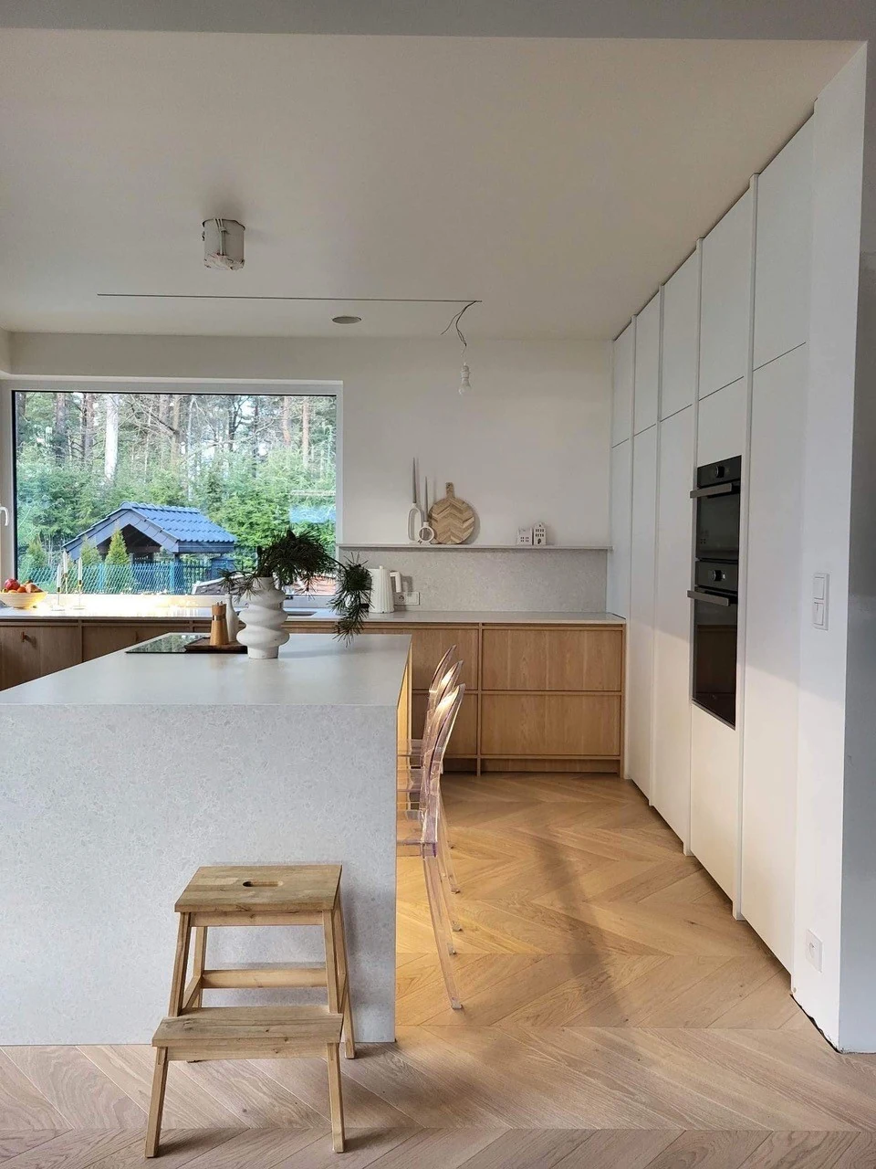 Noble Quartzite — referentni enterijer