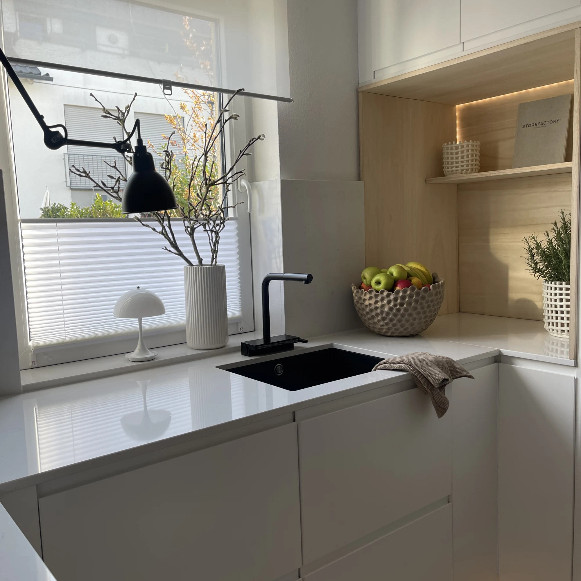 Noble Supreme White — referenca 10